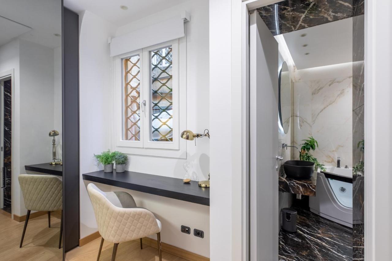 Iflat The Trevi View Apartment Rome Exterior photo
